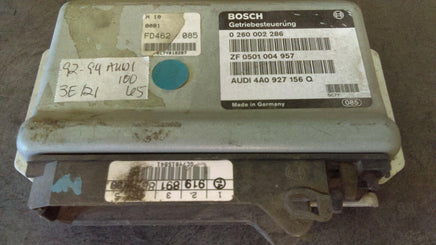 1992-1994 Audi 100 TCM transmission computer 0 260 002 286.