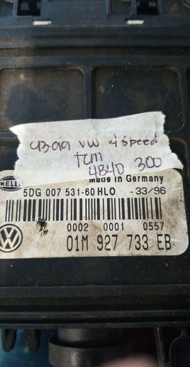 1993-1999 Volkswagen 4 speed transmission control module 01M 927 733 EB.