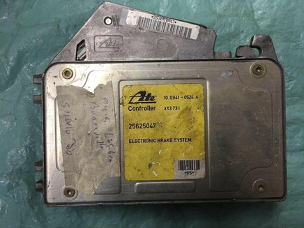 1994-1995 Lesabre or Bonneville ABS module 25625047.