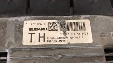 Subaru Legacy ecu ecm computer 22611AW773 - Swan Auto